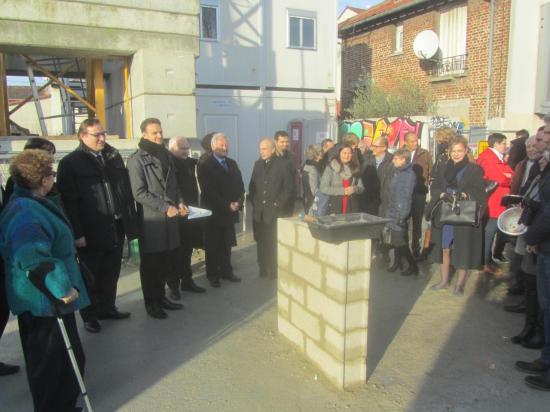 1ere pierre res accueil Bobigny déc 2016