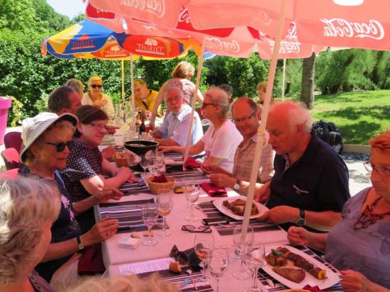 repas des bénévoles à Neuilly sur Marne